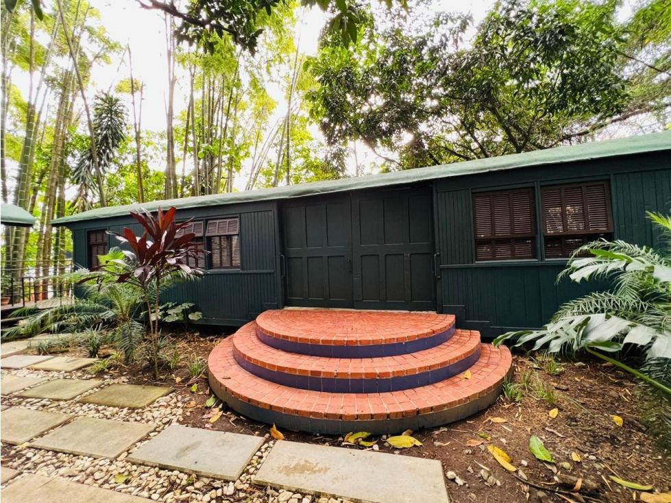 Apartamento en arriendo Antioquia Envigado La Orquídea 110 m2 Habitaciones 3 Baños 2 Garajes 1 Precio $8000000