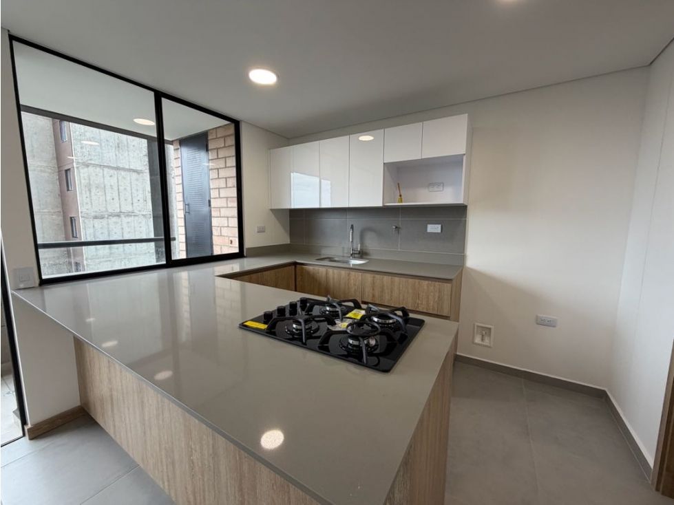 Apartamento en arriendo Antioquia Rionegro San Antonio 74 m2 Habitaciones 2 Baños 2 Garajes 1 Precio $2800000