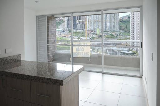 Apartamento en arriendo Antioquia Medellín Santa Rosa De Lima 70 m2 Habitaciones 3 Baños 2 Garajes 1 Precio $3500000
