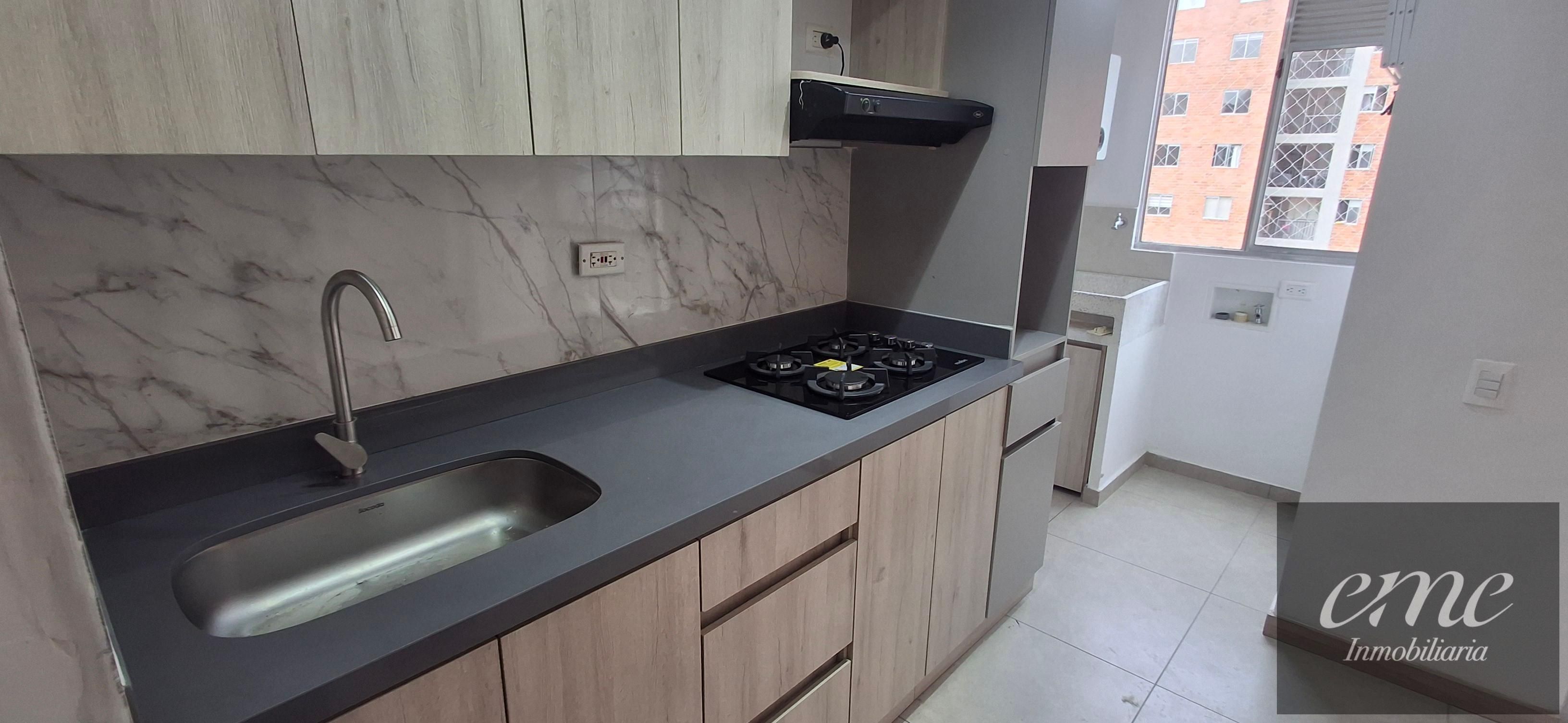 Apartamento en arriendo Antioquia Sabaneta Los Alcázares 67 m2 Habitaciones 2 Baños 2 Garajes 1 Precio $2550000