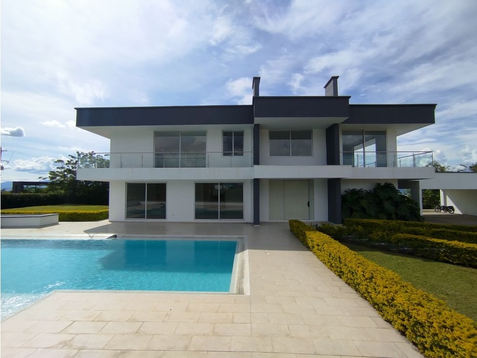 Casa Campestre en venta Risaralda Pereira Pereira 340 m2 Habitaciones 6 Baños 7 Garajes 6 Precio $2400000000
