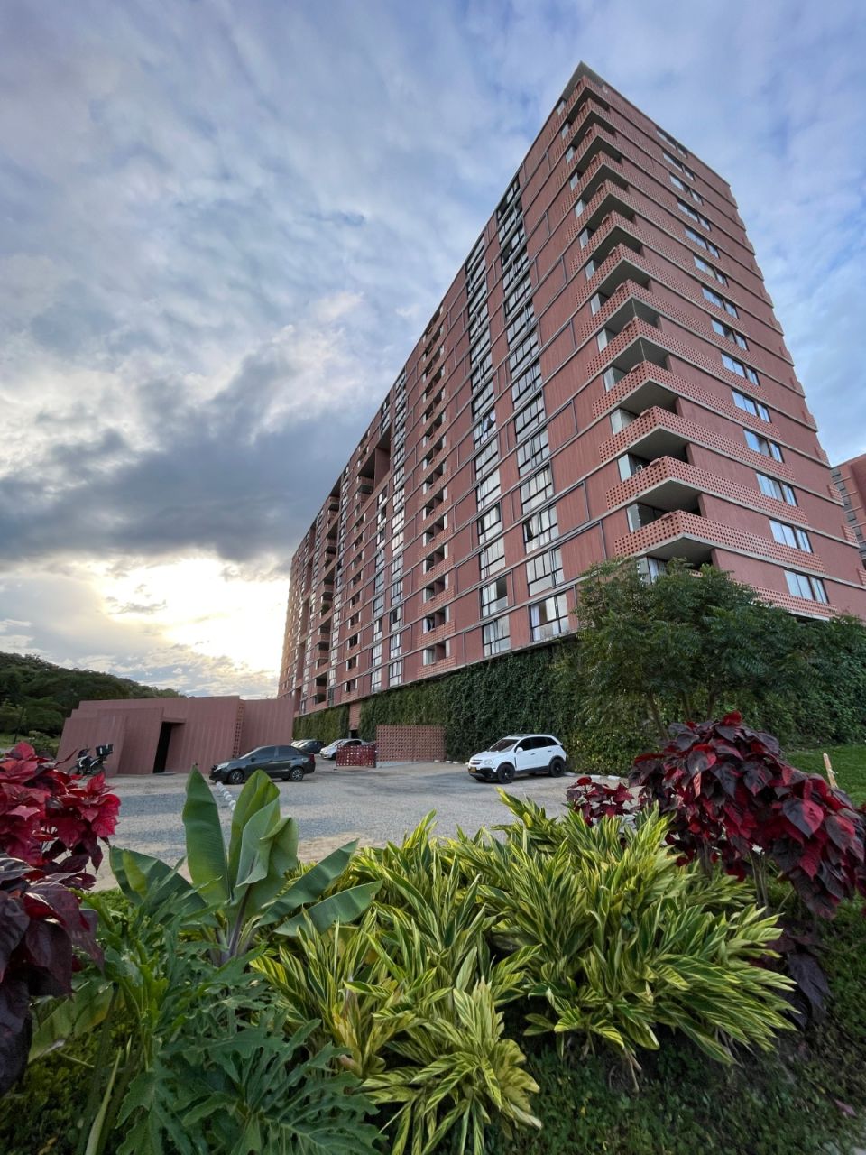 Apartamento en arriendo Tolima Ibagué Santa Rita 72 m2 Habitaciones 3 Baños 2 Garajes 1 Precio $1300000