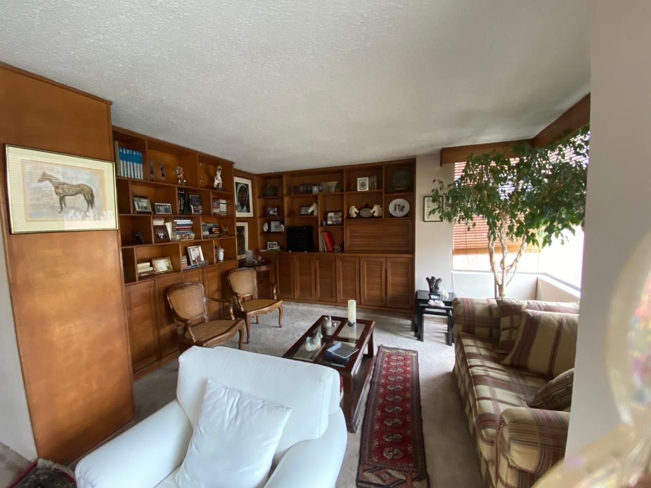 Apartamento en venta Cundinamarca Bogotá Santa Barbara Central 190 m2 Habitaciones 3 Baños 3 Garajes 2 Precio $990000000