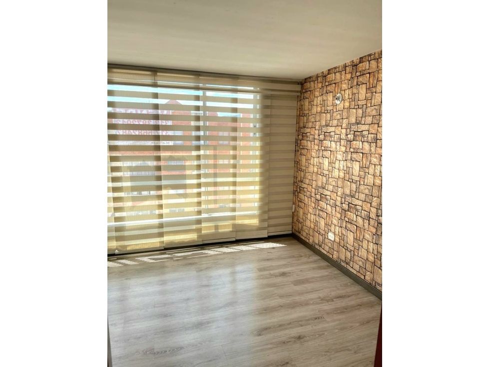 Apartamento en venta Cundinamarca Cajicá Cr Caminos De Cajica Et Ii 60 m2 Habitaciones 3 Baños 2 Garajes 0 Precio $225000000