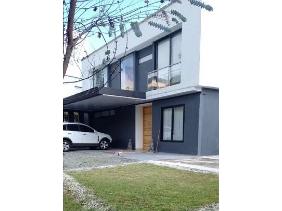 Casa Campestre en venta Antioquia Envigado Envigado 280 m2 Habitaciones 4 Baños 5 Garajes 6 Precio $1900000000