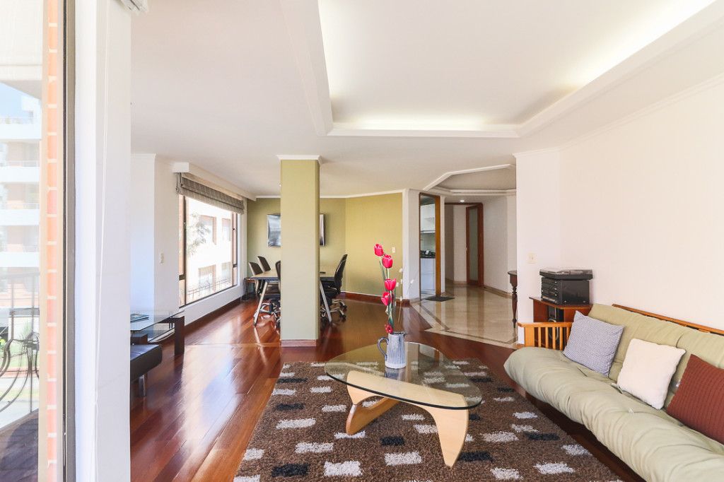 Apartamento en venta Cundinamarca Bogotá Santa Bibiana 118 m2 Habitaciones 3 Baños 3 Garajes 2 Precio $750000000