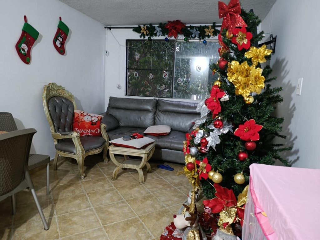 Apartamento en venta Valle Del Cauca Cali Cañaverales - Los Samanes 60 m2 Habitaciones 3 Baños 1 Garajes 0 Precio $185000000