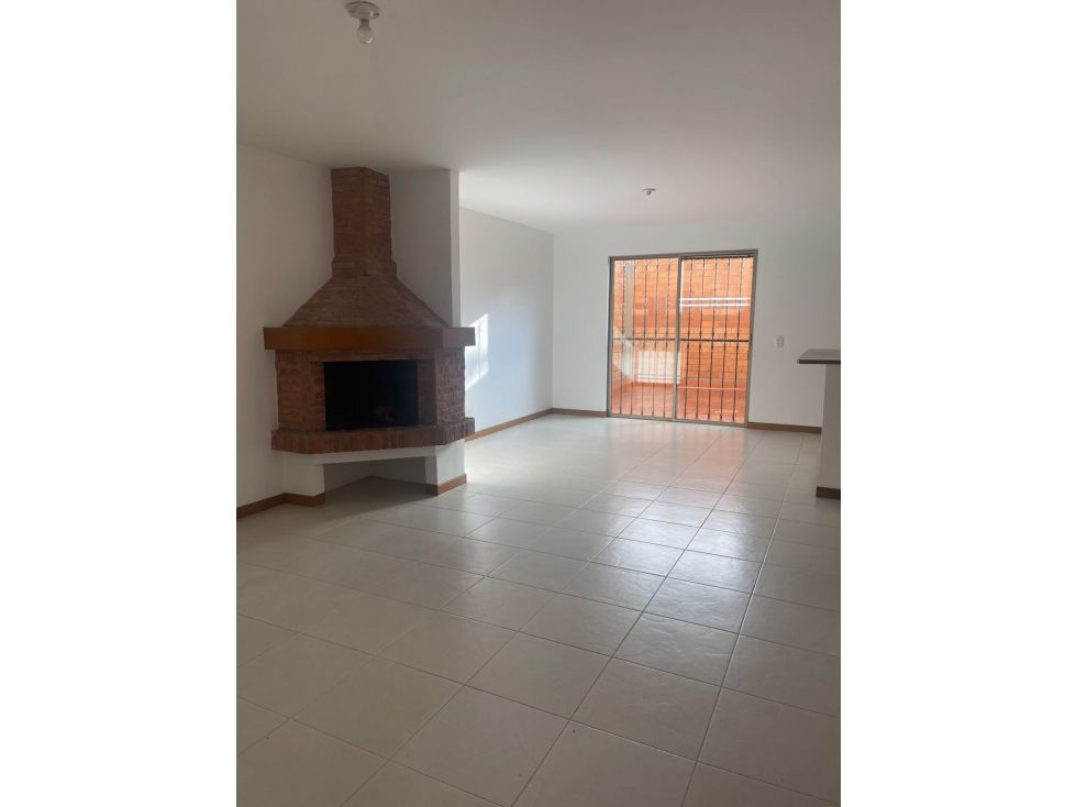 Casa en arriendo Antioquia Rionegro Gualanday 150 m2 Habitaciones 3 Baños 3 Garajes 1 Precio $4000000