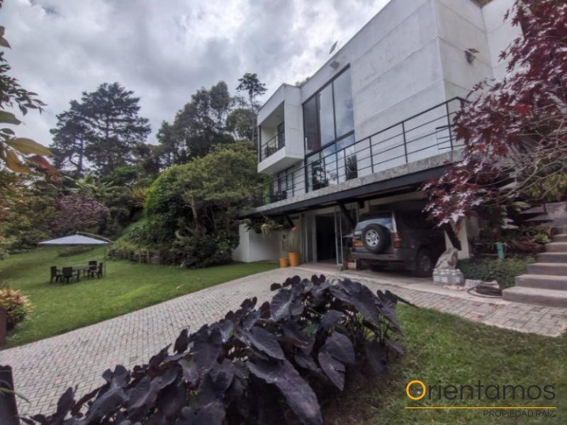 Finca en arriendo Antioquia Rionegro El Porvenir 1500 m2 Habitaciones 3 Baños 4 Garajes 1 Precio $7500000