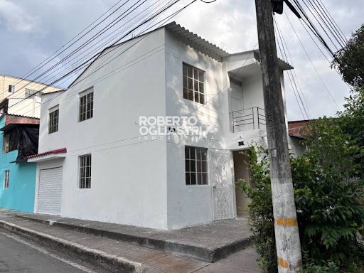 Casa en venta Santander Piedecuesta Br Paseo Cataluña 80 m2 Habitaciones 3 Baños 2 Garajes 0 Precio $240000000