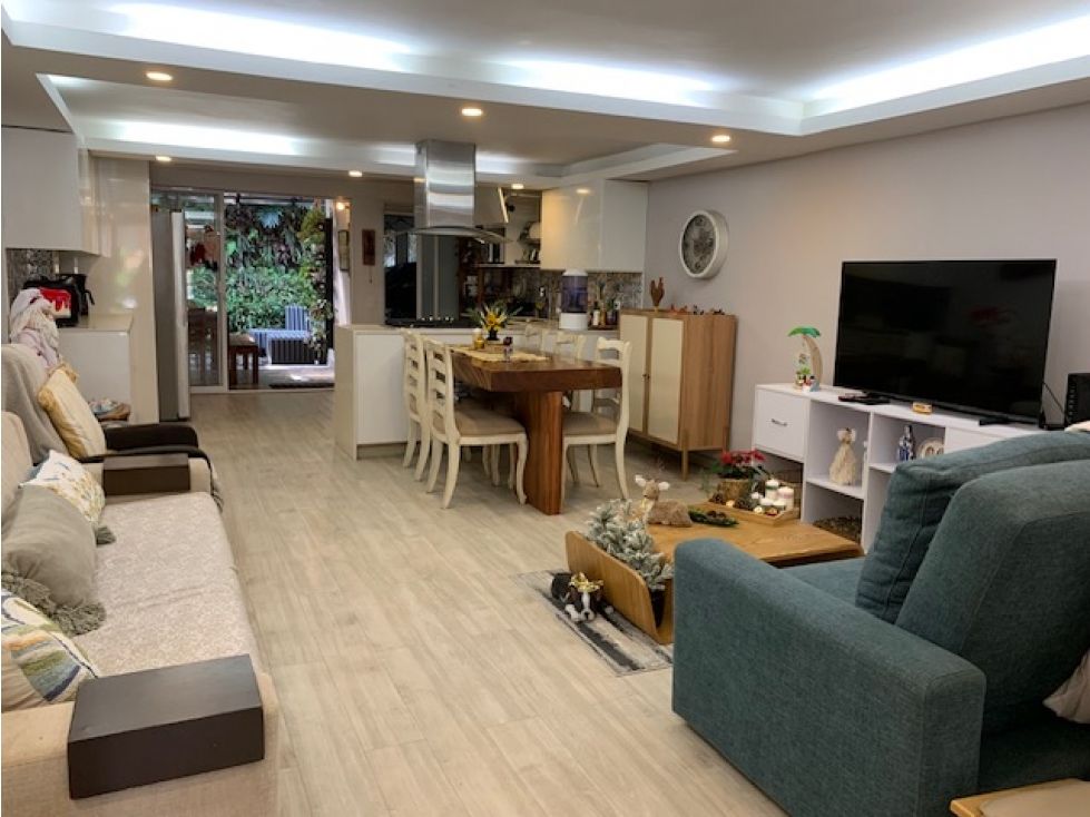 Casa en venta Antioquia Envigado La Paz 155 m2 Habitaciones 3 Baños 3 Garajes 2 Precio $950000000