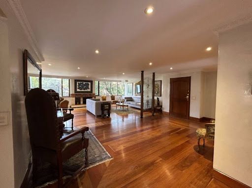 Apartamento en venta Cundinamarca Bogotá El Nogal 247 m2 Habitaciones 3 Baños 3 Garajes 2 Precio $2198000000