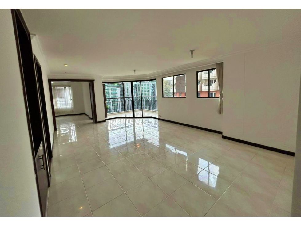 Apartamento en arriendo Valle Del Cauca Cali Cali 159 m2 Habitaciones 3 Baños 4 Garajes 2 Precio $6000000