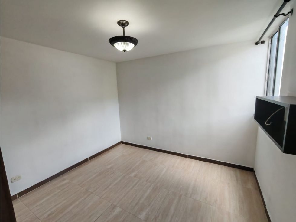 Apartamento en arriendo Antioquia Bello Urbanización El Trebol 58 m2 Habitaciones 3 Baños 2 Garajes 1 Precio $1800000