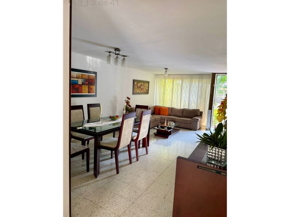 Casa en venta Valle Del Cauca Cali La Flora 320 m2 Habitaciones 6 Baños 7 Garajes 2 Precio $980000000