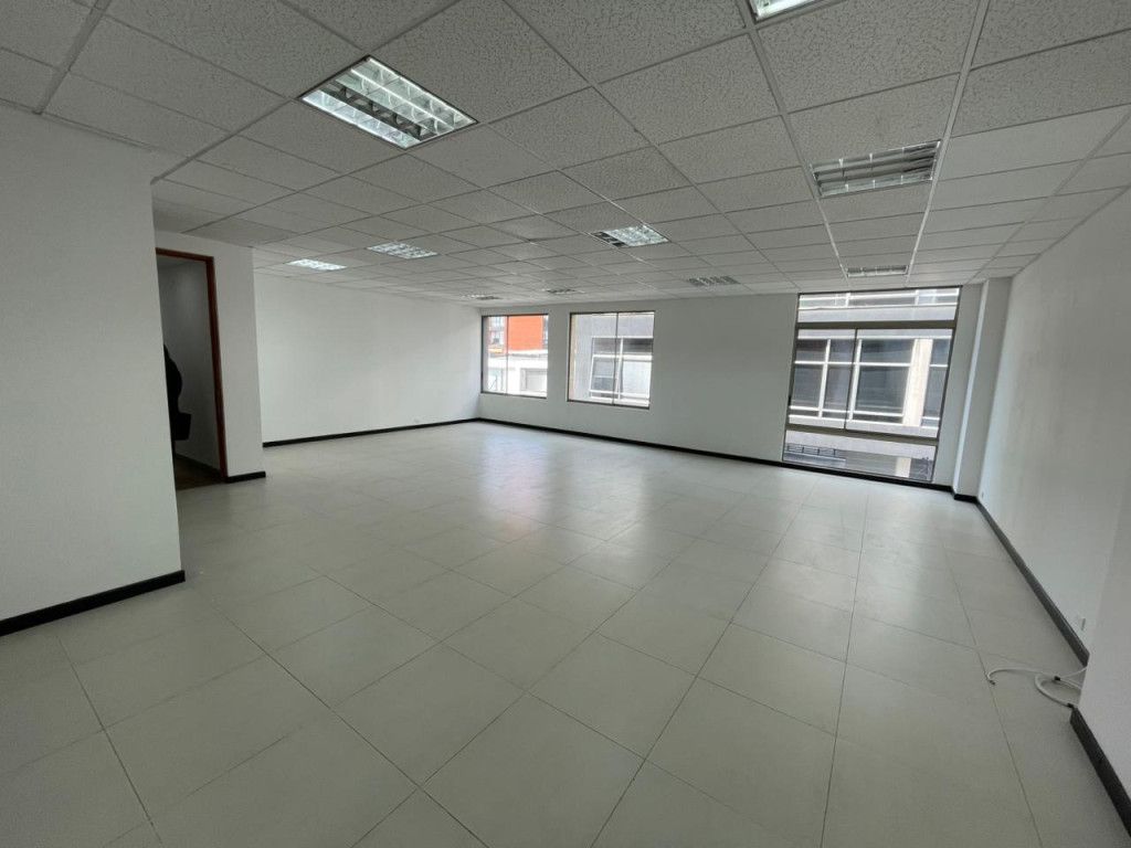 Oficina en venta Cundinamarca Bogotá Chico Norte Et Ii 70 m2 Habitaciones 0 Baños 0 Garajes 0 Precio $600000000