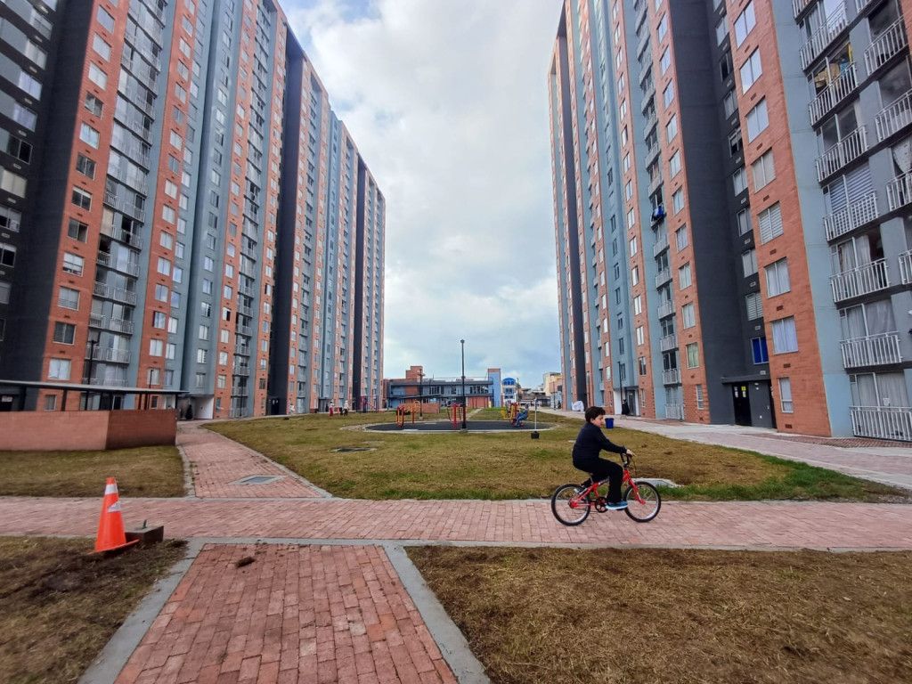 Apartamento en venta Cundinamarca Bogotá Primavera Occidental 36 m2 Habitaciones 2 Baños 1 Garajes 0 Precio $225000000