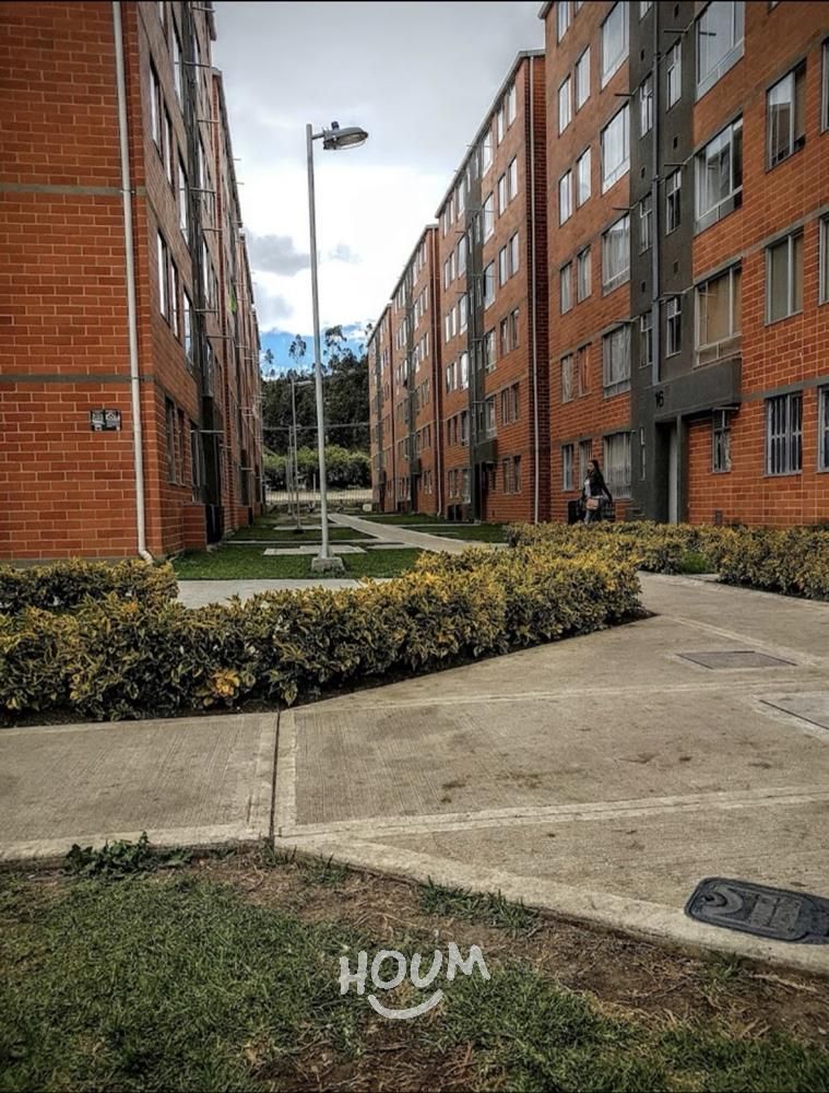 Apartamento en arriendo Cundinamarca Soacha Cr Ris 45 m2 Habitaciones 3 Baños 1 Garajes 0 Precio $920000