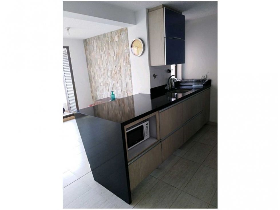 Apartamento en venta Antioquia Medellín Loma De Los Bernal 80 m2 Habitaciones 2 Baños 2 Garajes 1 Precio $800000000