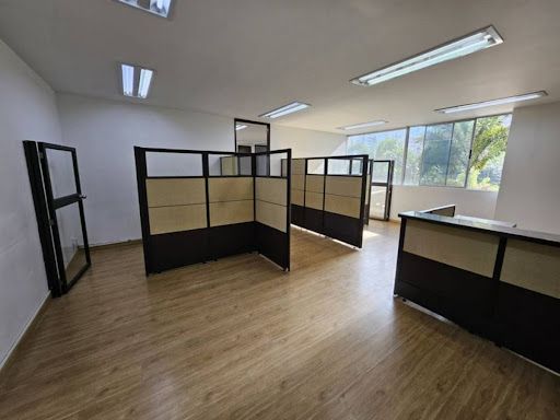 Oficina en arriendo Antioquia Medellín Los Balsos No2 74 m2 Habitaciones 0 Baños 1 Garajes 2 Precio $6820000