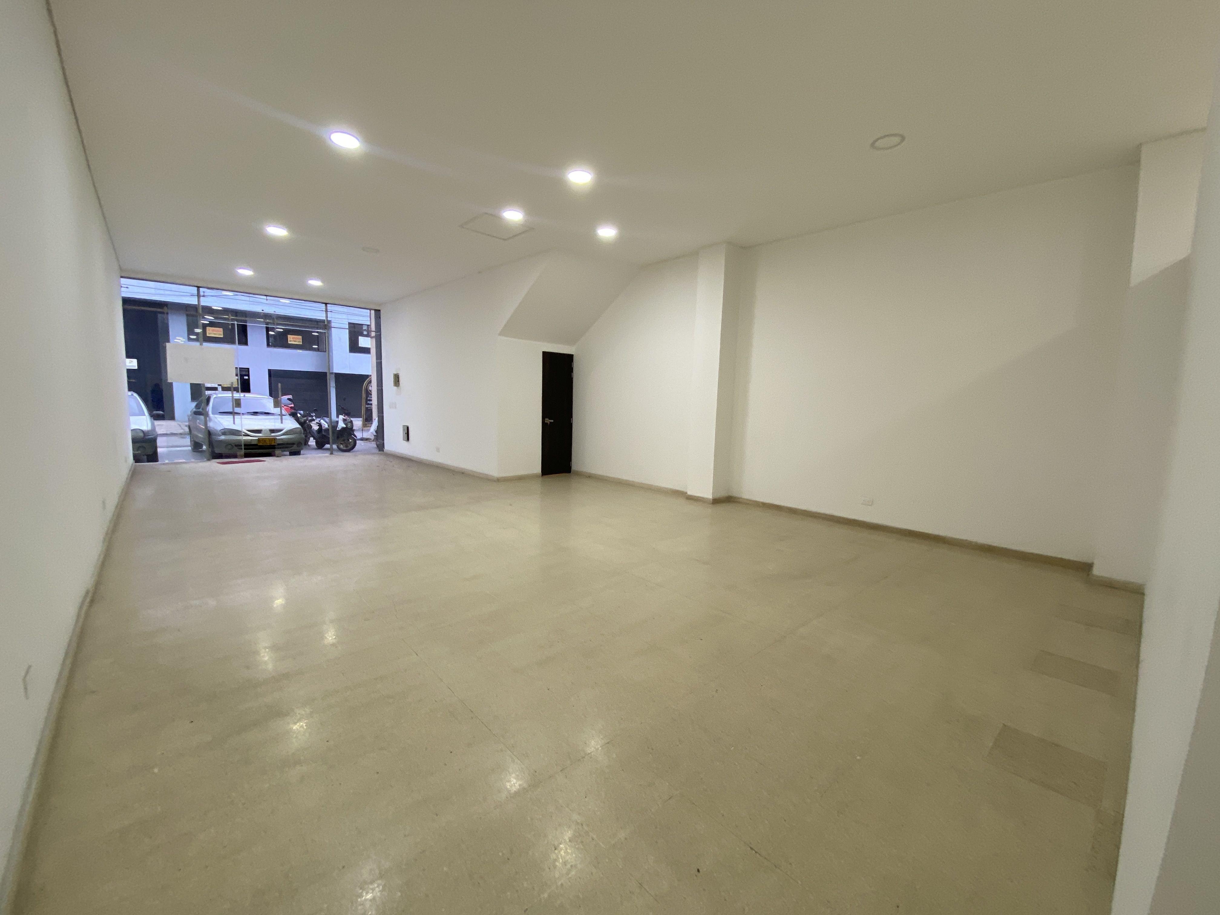 Local en arriendo Cundinamarca Chía Villa Olimpica 110 m2 Habitaciones 0 Baños 1 Garajes 1 Precio $4200000