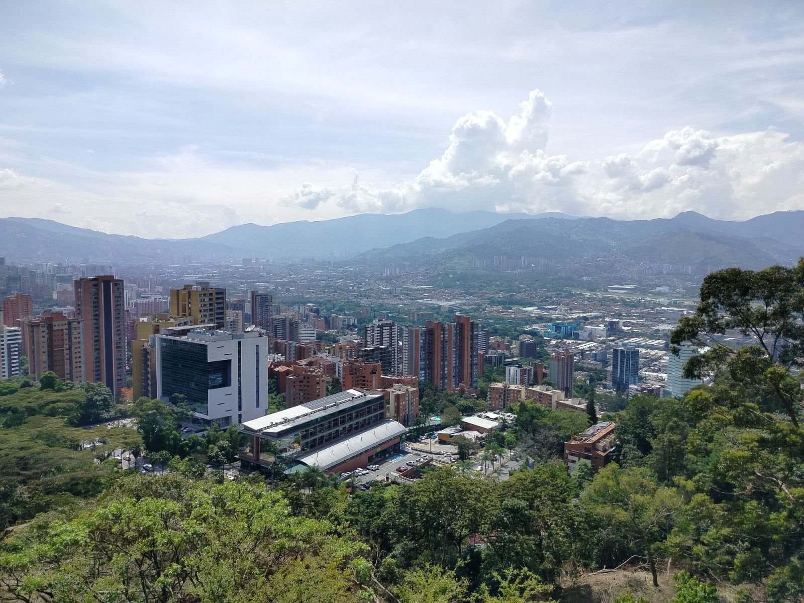 Apartaestudio en arriendo Antioquia Medellín Asomadera No2 55 m2 Habitaciones 1 Baños 2 Garajes 1 Precio $3300000