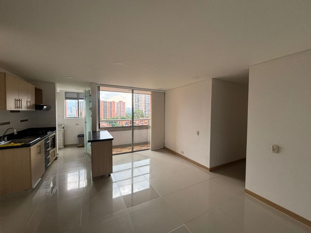 Apartamento en arriendo Antioquia Itagüí Santa Catalina 67 m2 Habitaciones 3 Baños 2 Garajes 1 Precio $2800000