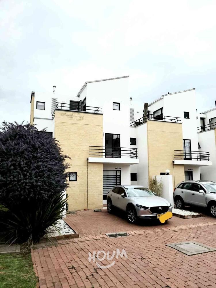 Casa en venta Cundinamarca Chía Cr Santa Maria Del Rio 111 m2 Habitaciones 3 Baños 3 Garajes 2 Precio $565000000