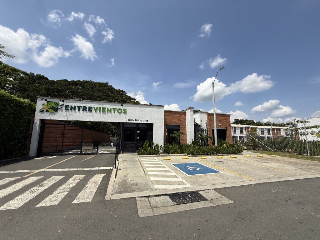 Casa en arriendo Valle Del Cauca Jamundí Cd Terranova Et Ii 80 m2 Habitaciones 2 Baños 3 Garajes 1 Precio $1520000