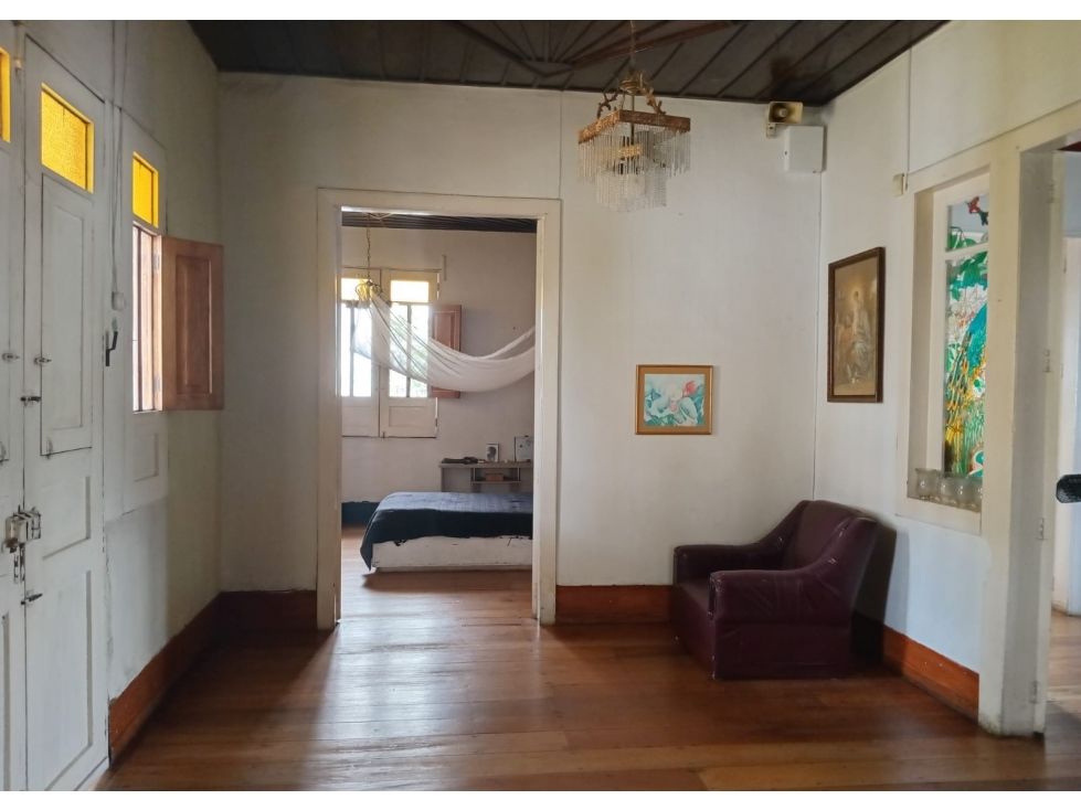 Casa en venta Caldas Manizales La Arboleda 380 m2 Habitaciones 7 Baños 2 Garajes 3 Precio $1900000000