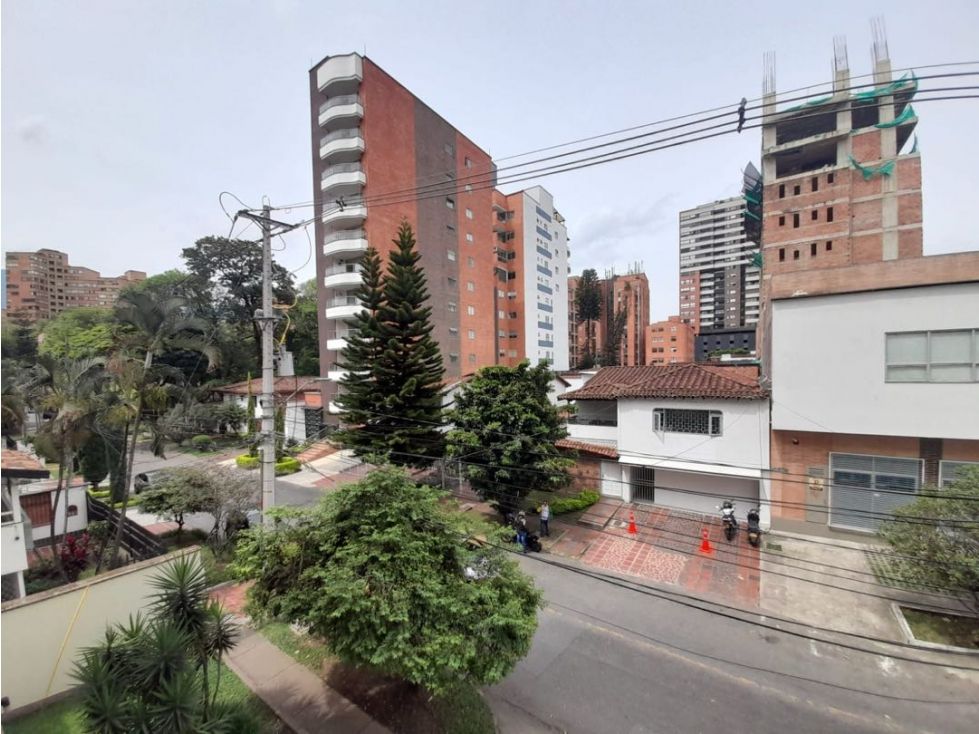 Apartamento en venta Antioquia Envigado El Portal 130 m2 Habitaciones 4 Baños 3 Garajes 2 Precio $700000000