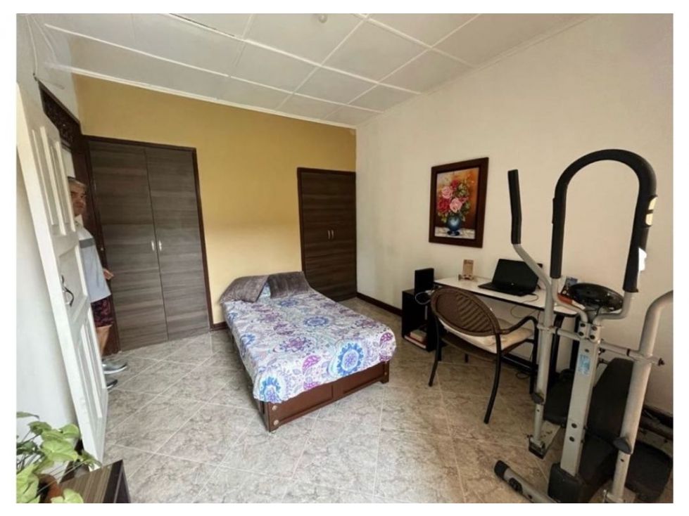 Casa en venta Antioquia Envigado Bucarest 163 m2 Habitaciones 5 Baños 2 Garajes 0 Precio $700000000