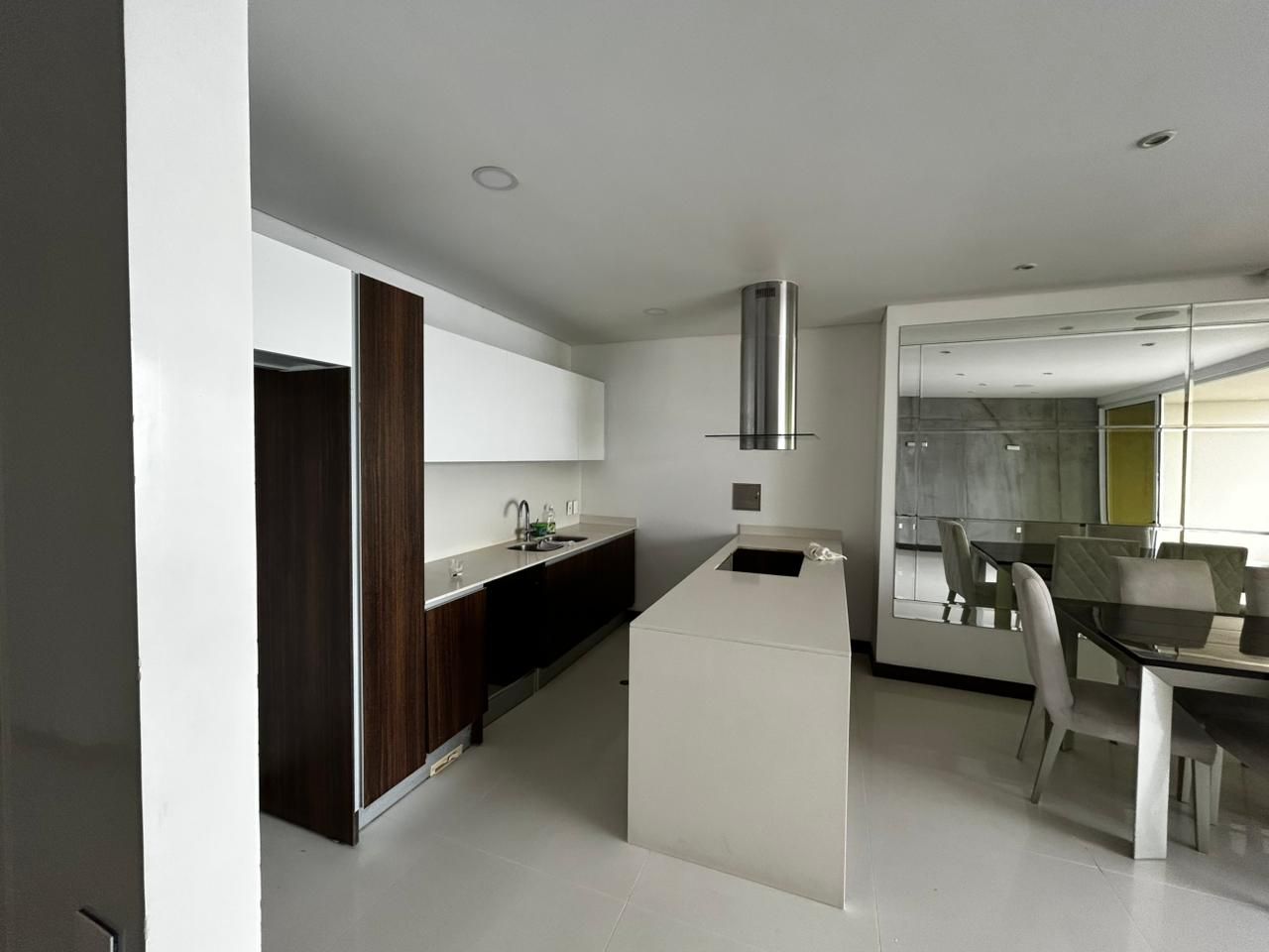 Apartamento en arriendo Santander Bucaramanga Cabecera Del Llano 140 m2 Habitaciones 3 Baños 2 Garajes 2 Precio $9500000