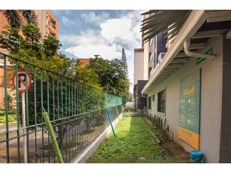 Casa en venta Antioquia Medellín Los Conquistadores 228 m2 Habitaciones 4 Baños 2 Garajes 1 Precio $1350000000