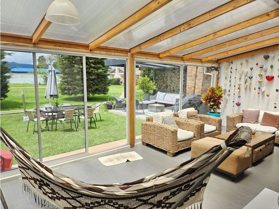 Casa Campestre en venta Cundinamarca Bogotá San José De Bavaria 275 m2 Habitaciones 3 Baños 3 Garajes 3 Precio $1650000000