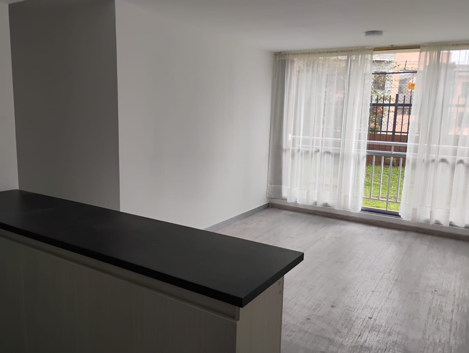 Apartamento en arriendo Cundinamarca Tocancipá Zona Rural 68 m2 Habitaciones 3 Baños 2 Garajes 0 Precio $1200000