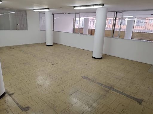 Oficina en arriendo Cundinamarca Bogotá Sucre 100 m2 Habitaciones 0 Baños 2 Garajes 0 Precio $3500000