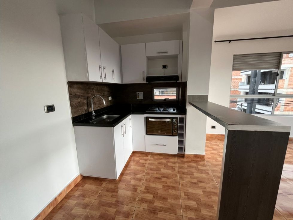 Apartamento en arriendo Antioquia Envigado Alcalá 78 m2 Habitaciones 3 Baños 2 Garajes 0 Precio $2800000