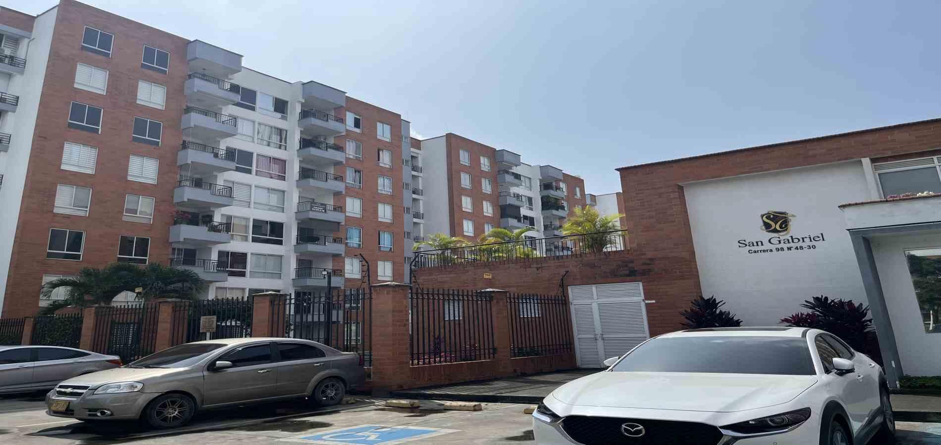 Apartamento en arriendo Valle Del Cauca Cali Conjunto Residencial San Gabriel 64 m2 Habitaciones 3 Baños 2 Garajes 1 Precio $1800000