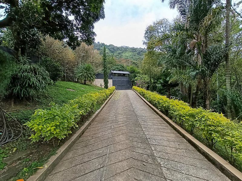 Casa en arriendo Antioquia Girardota Centro 180 m2 Habitaciones 3 Baños 2 Garajes 0 Precio $6000000