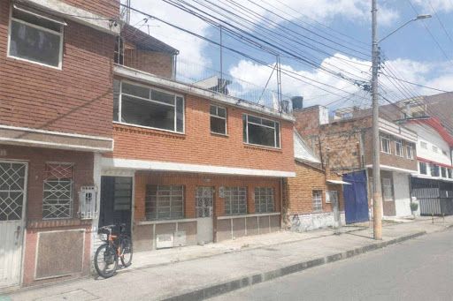 Lote en venta Cundinamarca Bogotá La Granja 360 m2 Habitaciones 0 Baños 0 Garajes 0 Precio $1300000000