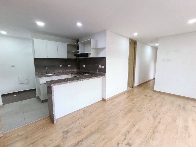 Apartamento en arriendo Antioquia Sabaneta Tres Esquinas 85 m2 Habitaciones 3 Baños 2 Garajes 1 Precio $3300000