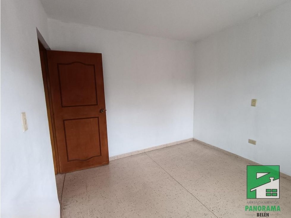 Casa en venta Antioquia Medellín Miravalle 127 m2 Habitaciones 5 Baños 2 Garajes 0 Precio $580000000