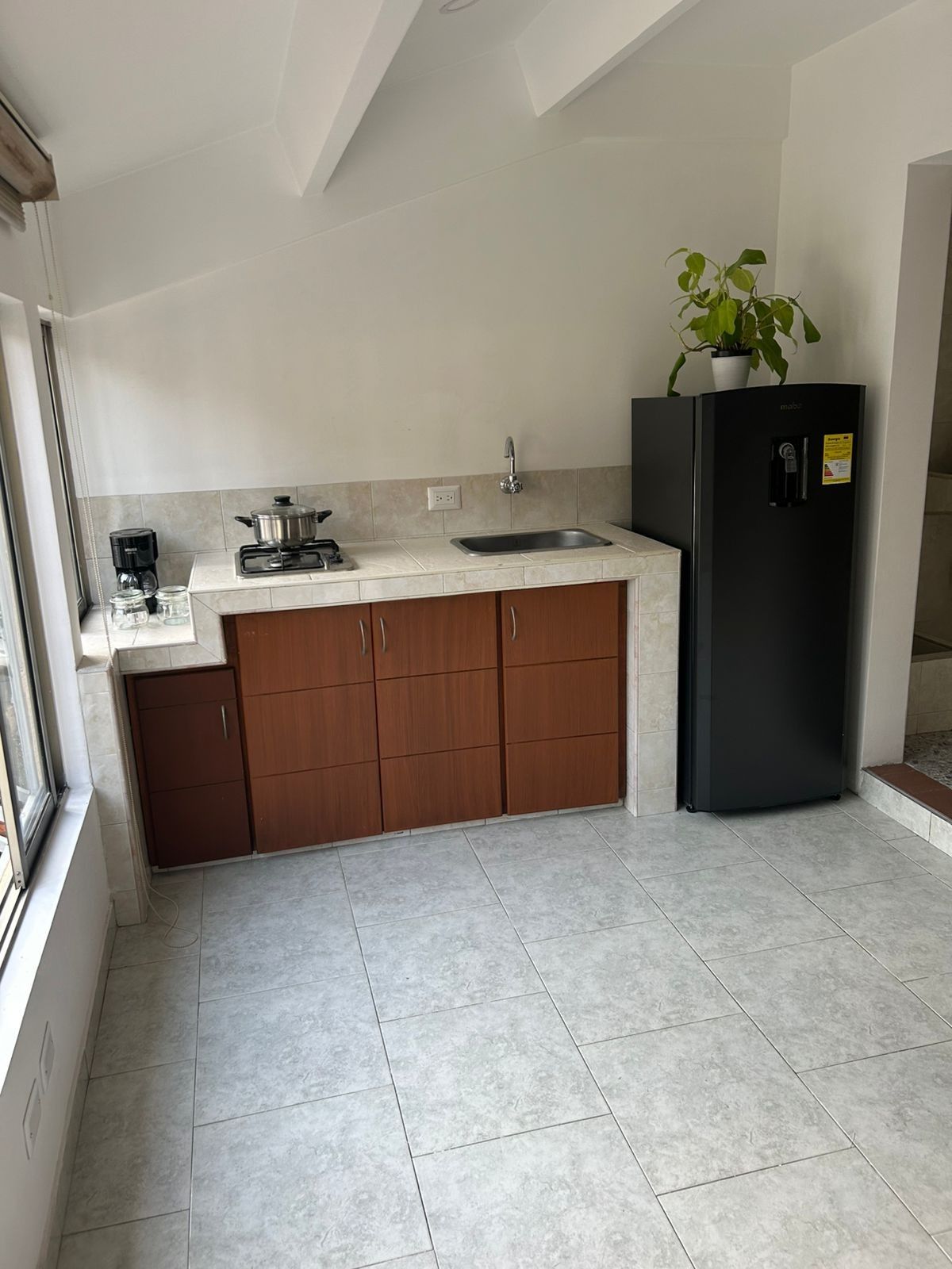 Apartaestudio en arriendo Valle Del Cauca Cali Prados Del Norte 30 m2 Habitaciones 1 Baños 1 Garajes 0 Precio $850000