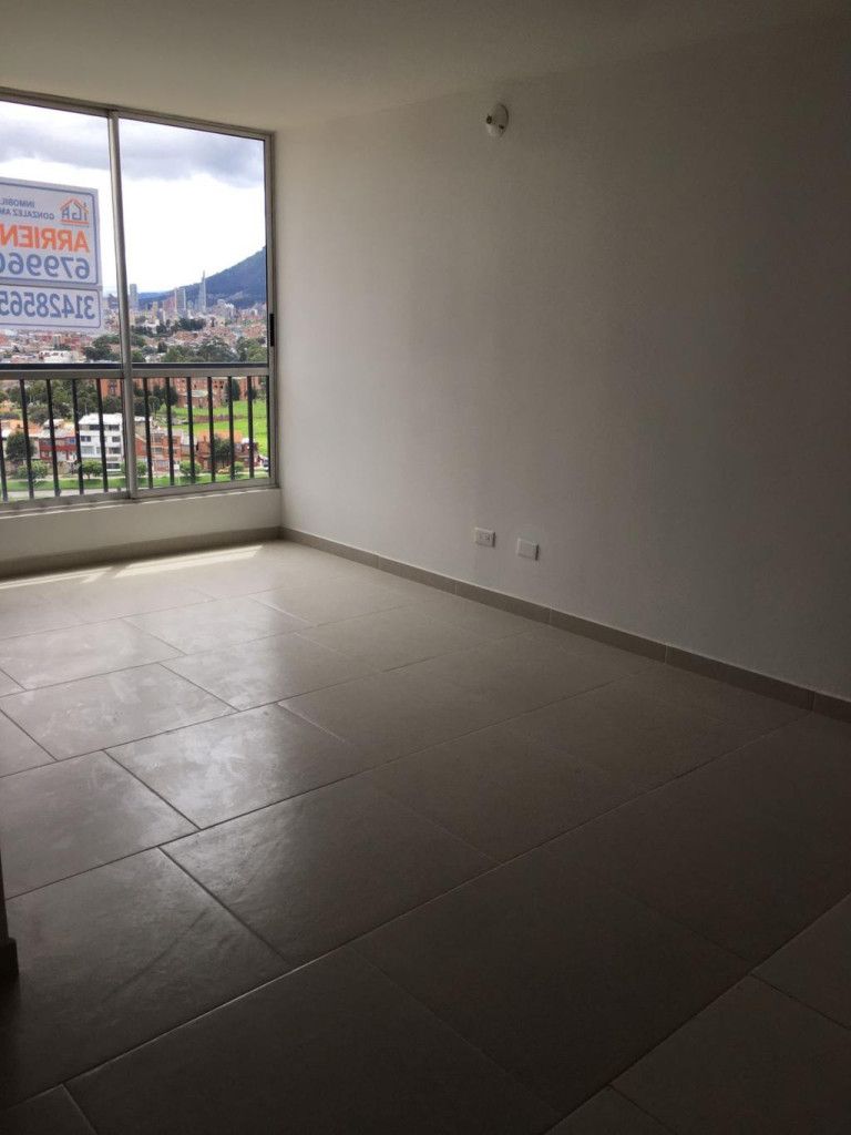 Apartamento en arriendo Cundinamarca Bogotá Granada Sur 52 m2 Habitaciones 3 Baños 2 Garajes 0 Precio $1500000