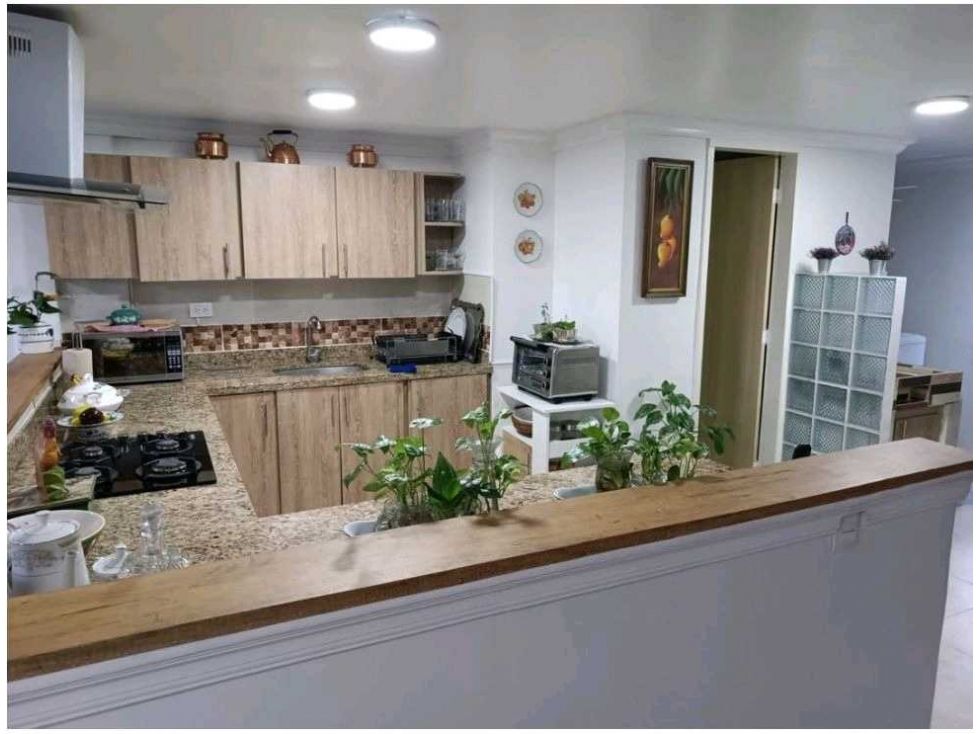 Casa en venta Antioquia Medellín La Castellana 135 m2 Habitaciones 3 Baños 3 Garajes 1 Precio $800000000