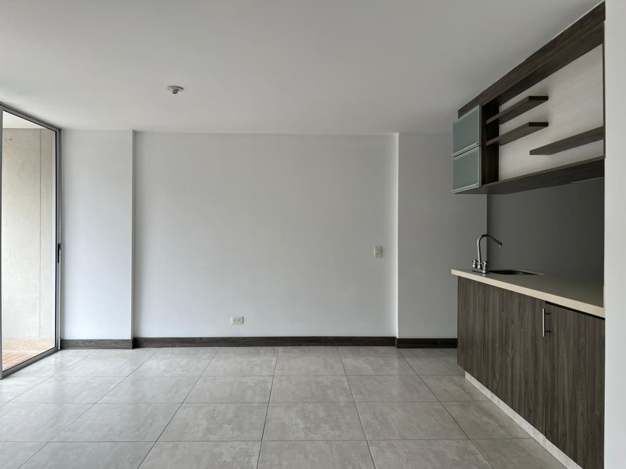 Apartamento en arriendo Antioquia Envigado El Chinguí 65 m2 Habitaciones 2 Baños 2 Garajes 1 Precio $2850000