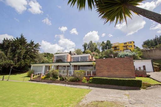 Casa en venta Cundinamarca Bogotá Tuna Alta 707 m2 Habitaciones 3 Baños 6 Garajes 6 Precio $4900000000