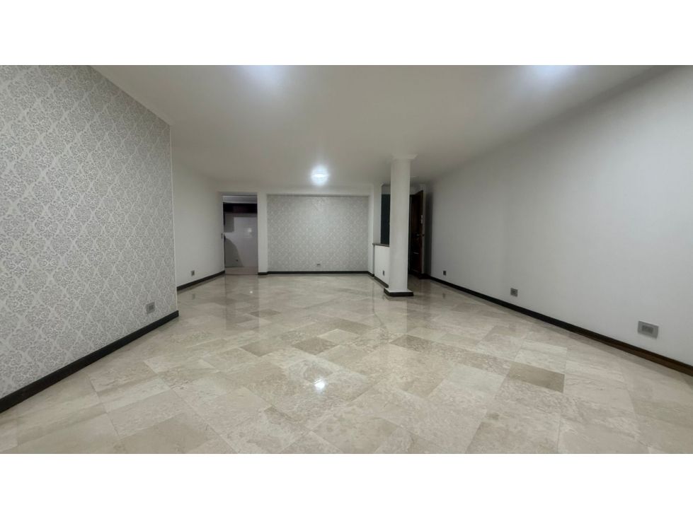 Apartamento en arriendo Antioquia Medellín La Florida 118 m2 Habitaciones 3 Baños 2 Garajes 2 Precio $5700000