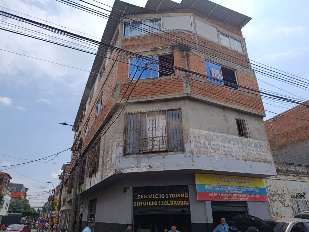 Apartamento en arriendo Valle Del Cauca Cali Porvenir 90 m2 Habitaciones 3 Baños 1 Garajes 0 Precio $900000